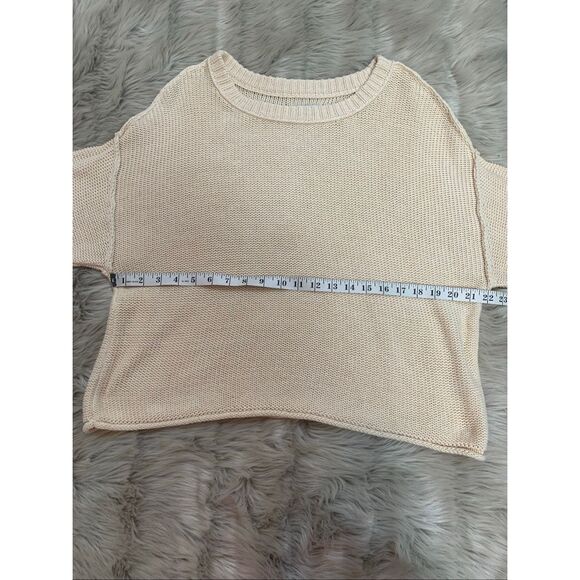 AE Easy Crew Neck Sweater Medium - Picture 8 of 8